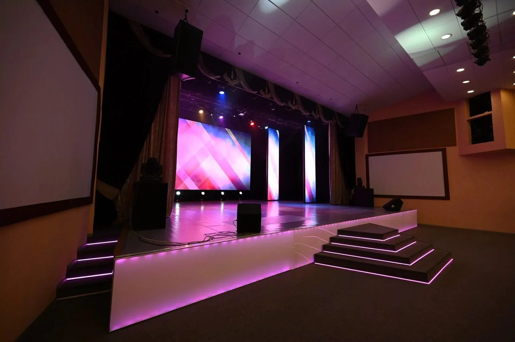 Дворец культуры "Свердловский"